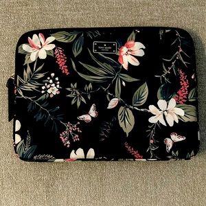 Kate Spade Laptop carrier 13 1/2 inches wide